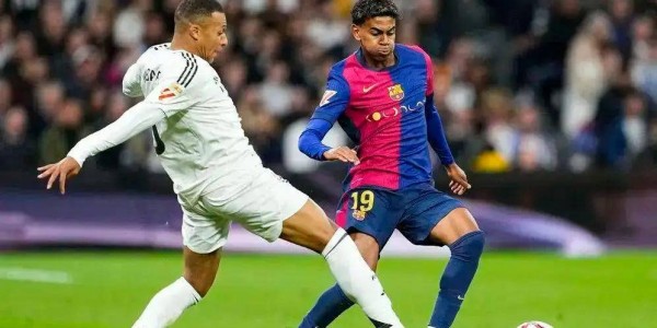 西超杯决赛：巴萨迎战皇马，力求复仇卫冕三冠王